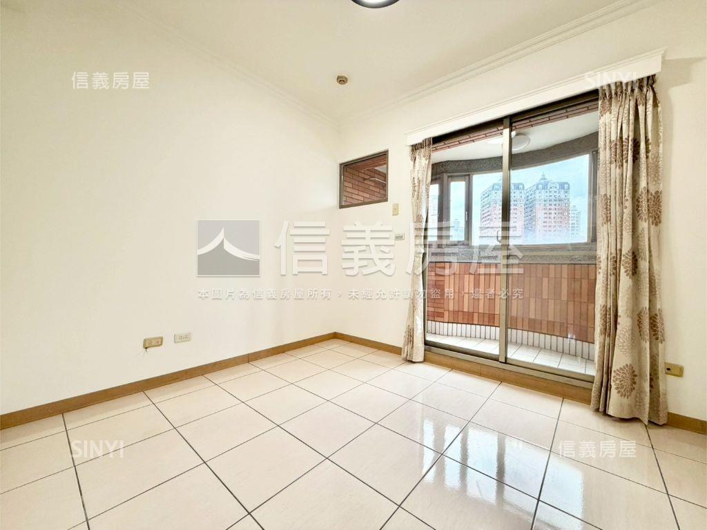 鉅虹臻品！大四房平車房屋室內格局與周邊環境