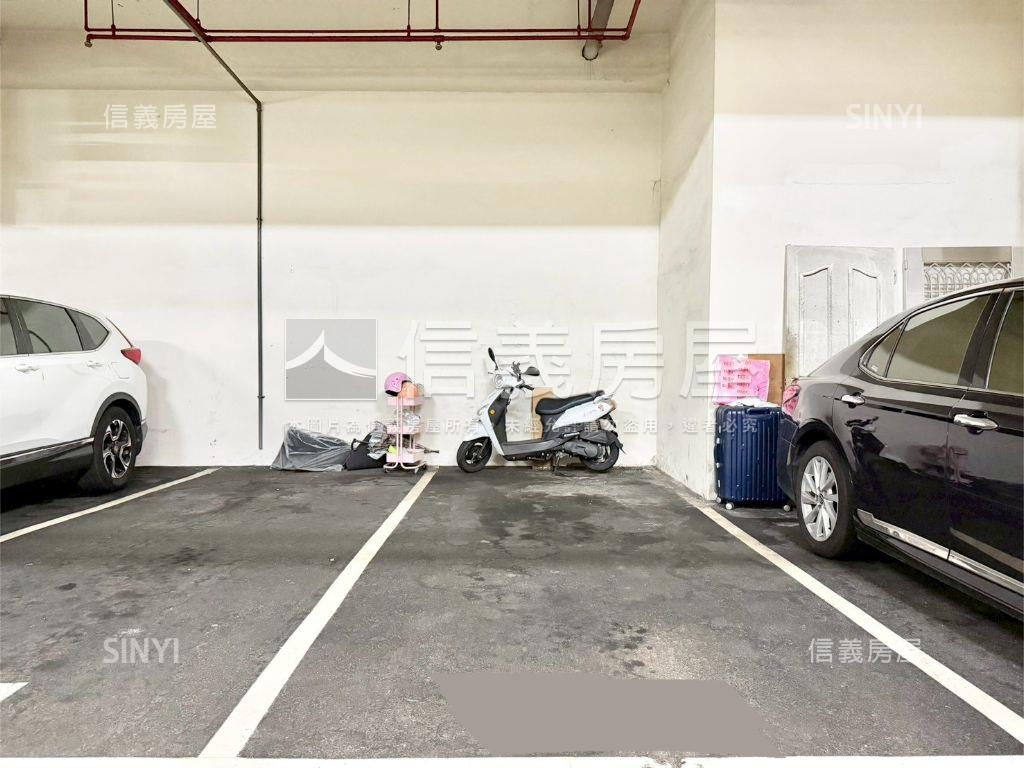 鉅虹臻品！大四房平車房屋室內格局與周邊環境