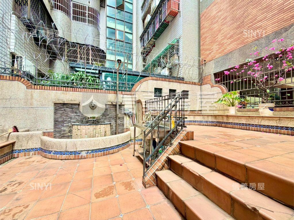 鉅虹臻品！大四房平車房屋室內格局與周邊環境