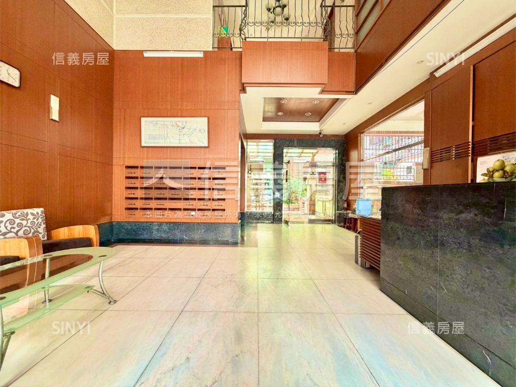 鉅虹臻品！大四房平車房屋室內格局與周邊環境