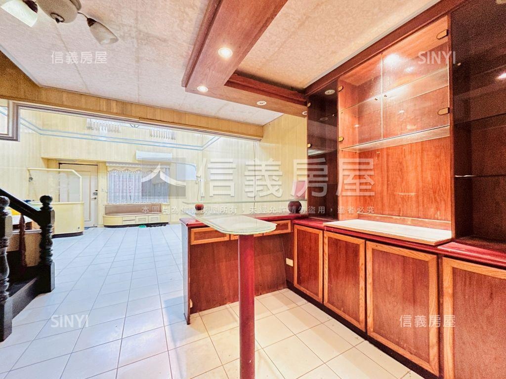 離塵不離城美透天房屋室內格局與周邊環境