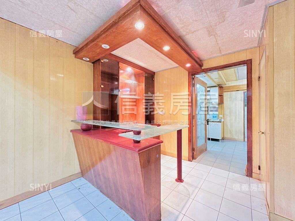 離塵不離城美透天房屋室內格局與周邊環境