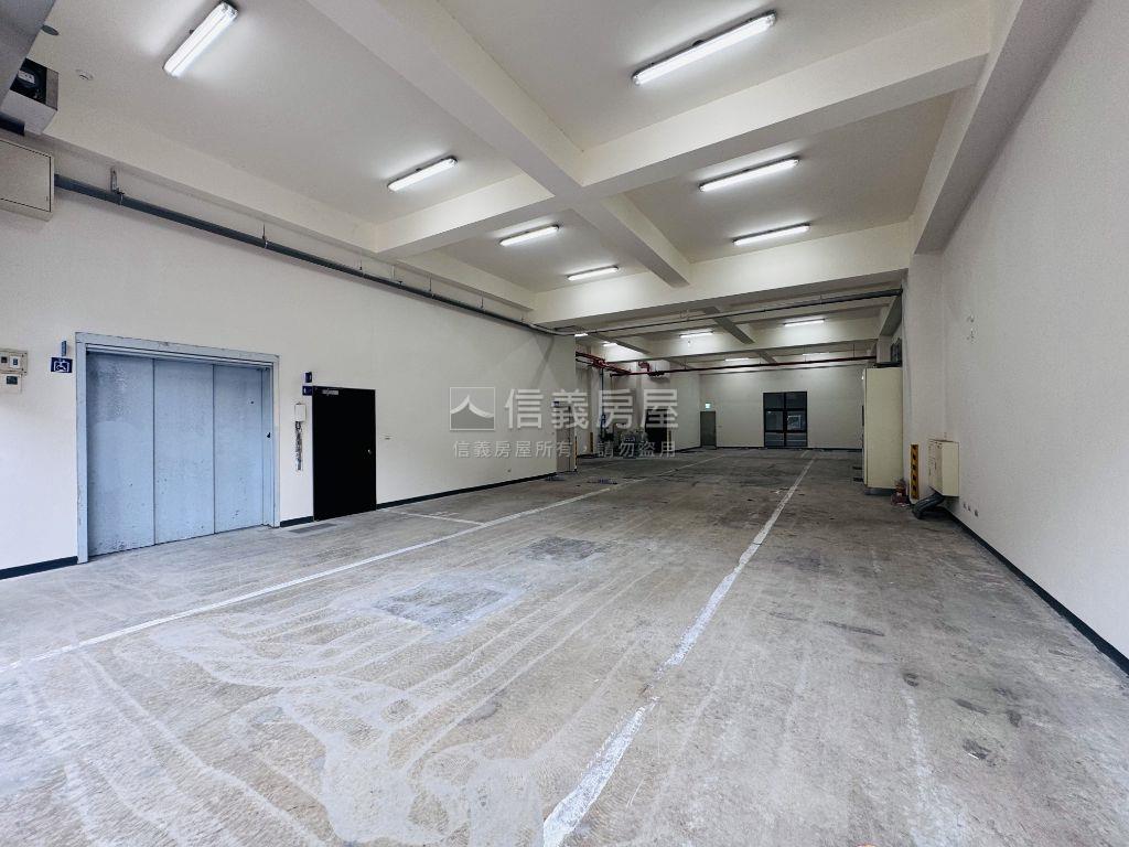 龍俊電梯透天廠辦Ｂ２房屋室內格局與周邊環境