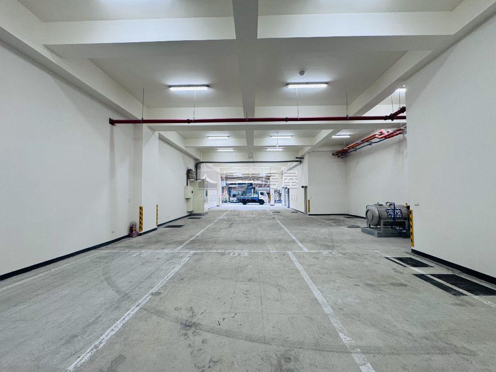 龍俊電梯透天廠辦Ｂ２房屋室內格局與周邊環境