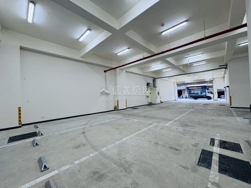 龍俊電梯透天廠辦Ｂ２房屋室內格局與周邊環境