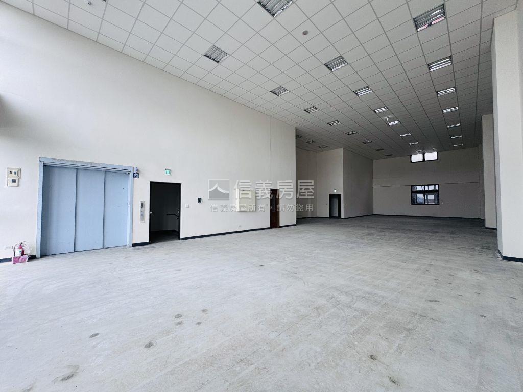 龍俊電梯透天廠辦Ｂ２房屋室內格局與周邊環境