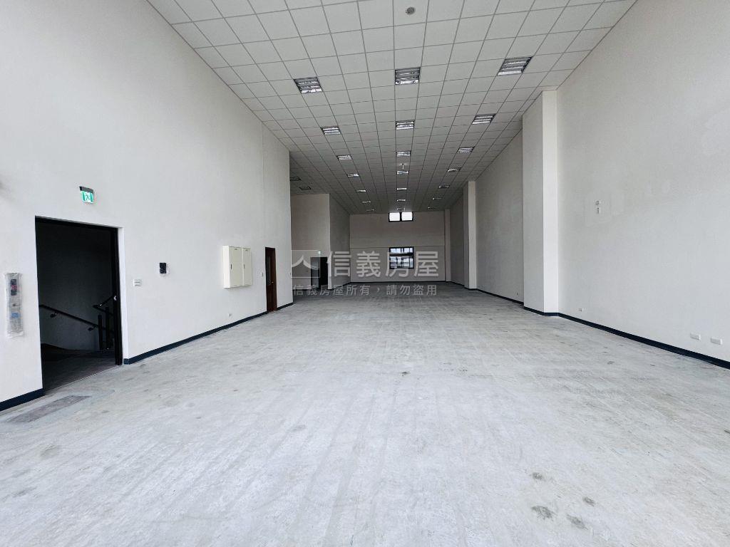 龍俊電梯透天廠辦Ｂ２房屋室內格局與周邊環境