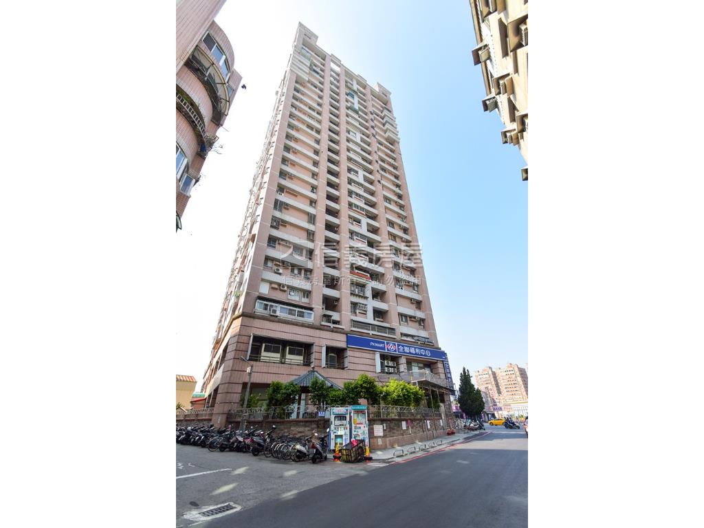 天闕｜近成大南紡美宅房屋室內格局與周邊環境