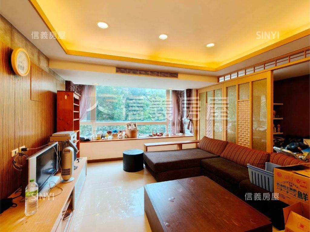 【ＶＲ】綠意景觀邊間三樓房屋室內格局與周邊環境