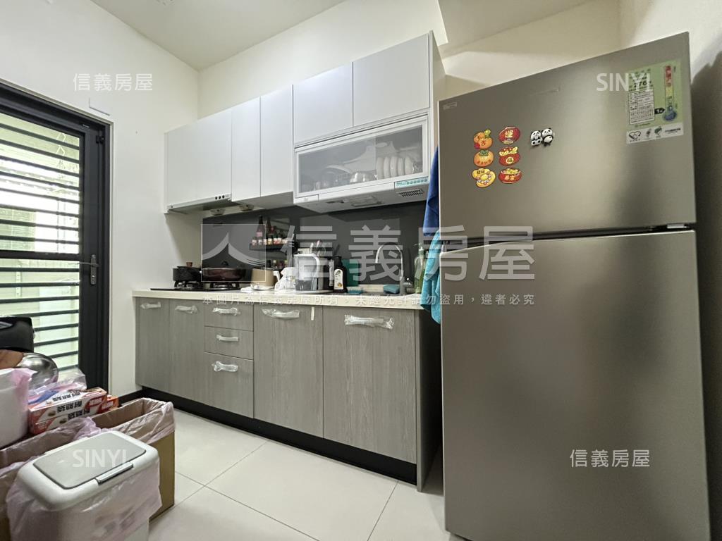 復興學區｜峰時代３房平車房屋室內格局與周邊環境