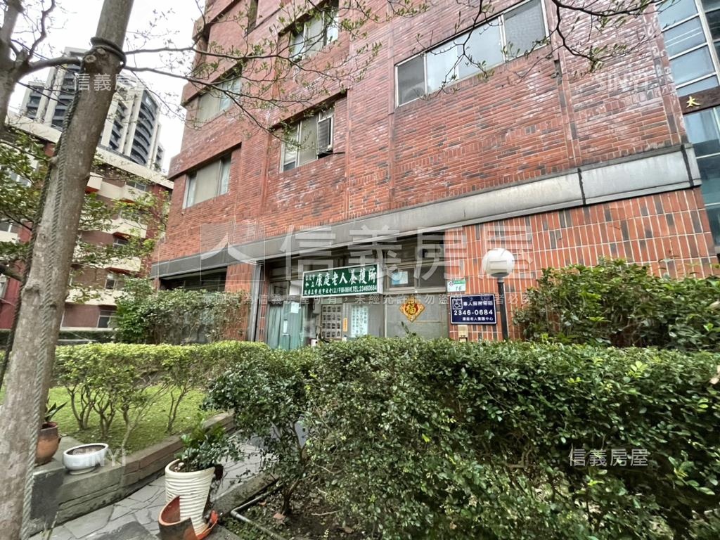 信義太陽磁場店面辦公房屋室內格局與周邊環境