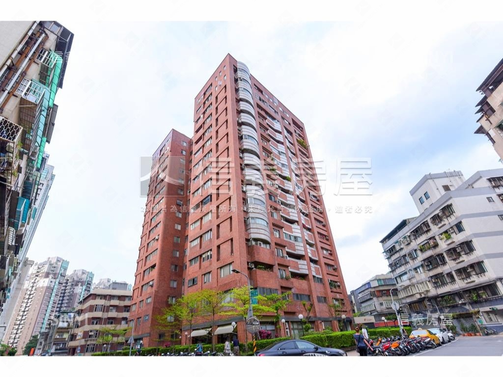 信義太陽磁場店面辦公房屋室內格局與周邊環境