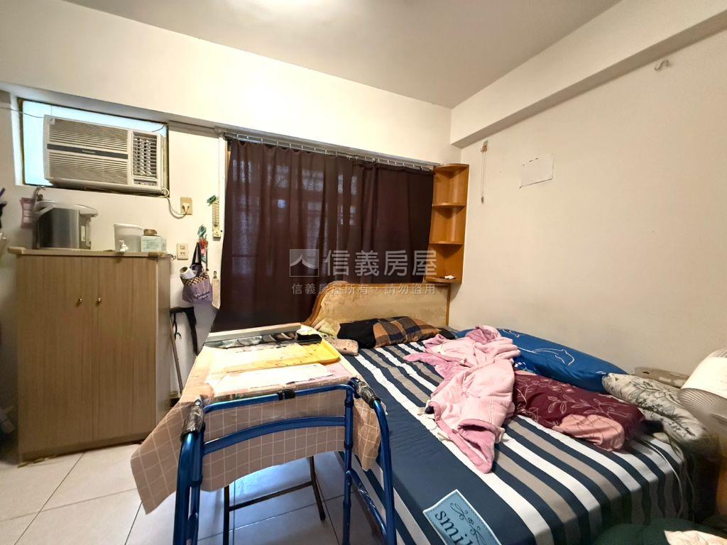 民族一路黃金店面房屋室內格局與周邊環境