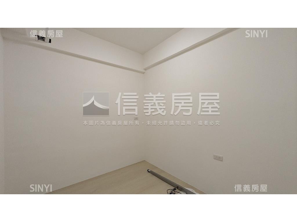 中央北黃金三樓房屋室內格局與周邊環境