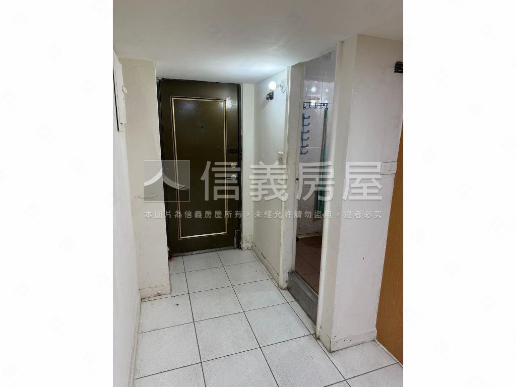 萬能及第美套房房屋室內格局與周邊環境