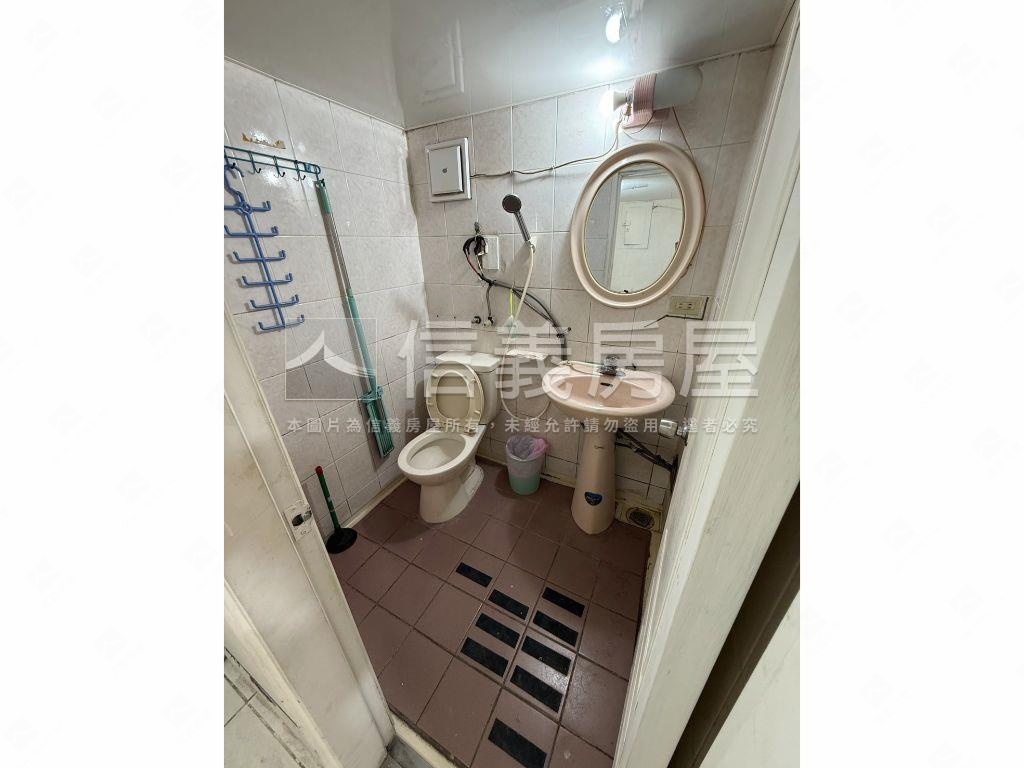 萬能及第美套房房屋室內格局與周邊環境