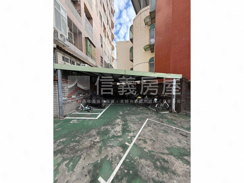 萬能及第美套房房屋室內格局與周邊環境