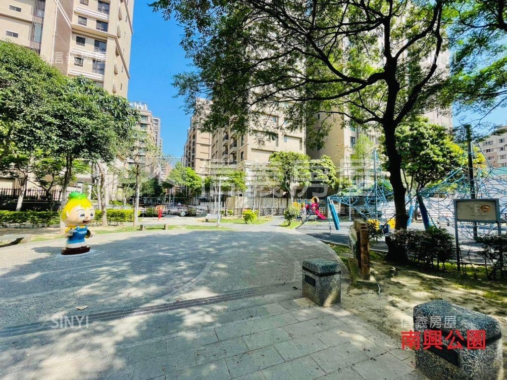 新富地低總價四房車位房屋室內格局與周邊環境