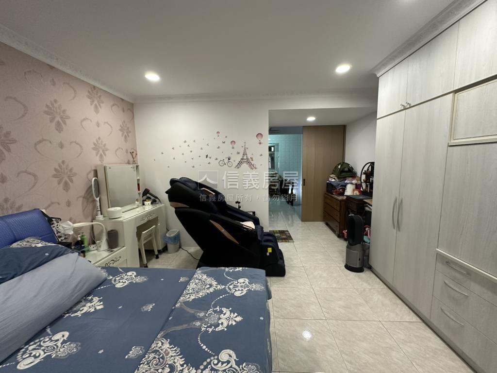 自由黃昏市場旁金透店房屋室內格局與周邊環境