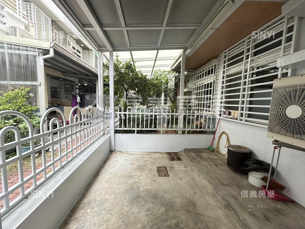 南潭三街精美溫馨車墅房屋室內格局與周邊環境