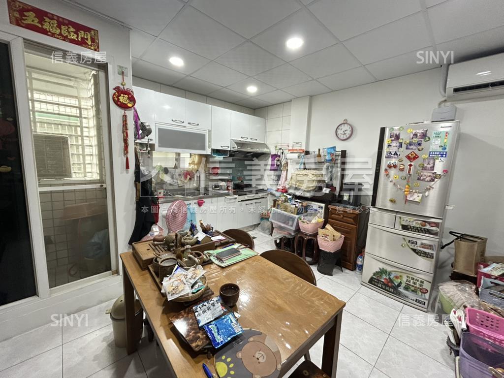 南潭三街精美溫馨車墅房屋室內格局與周邊環境