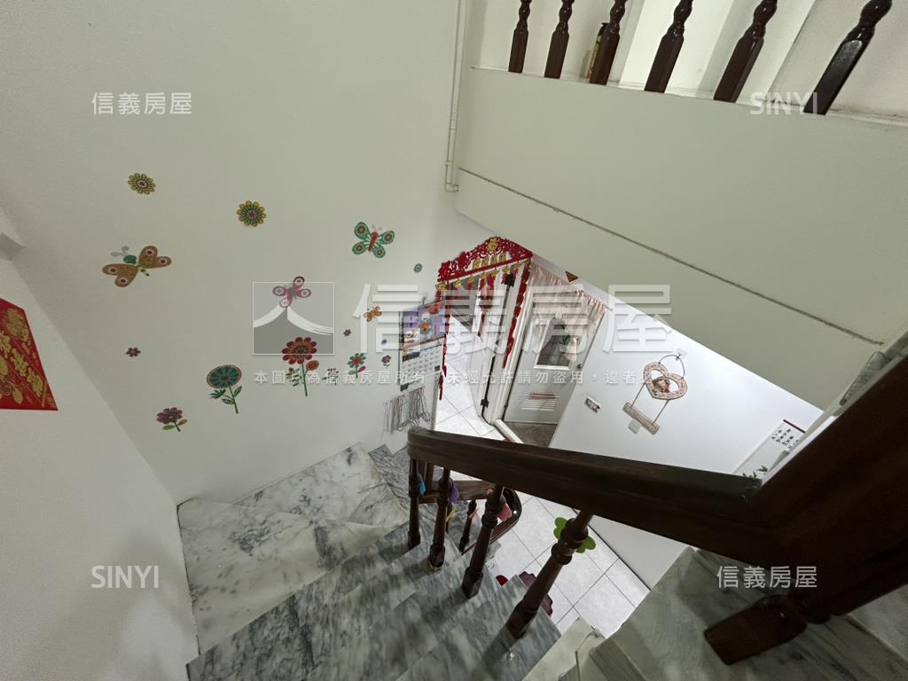 南潭三街精美溫馨車墅房屋室內格局與周邊環境
