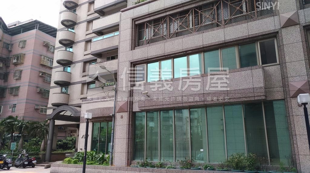 世紀傳家社區外觀及周邊環境