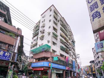 滿福堡