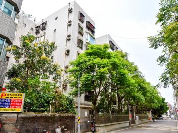 富台國宅電梯(松信路單號)