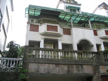 大學詩鄉