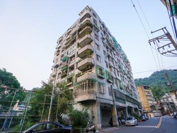台北藍天
