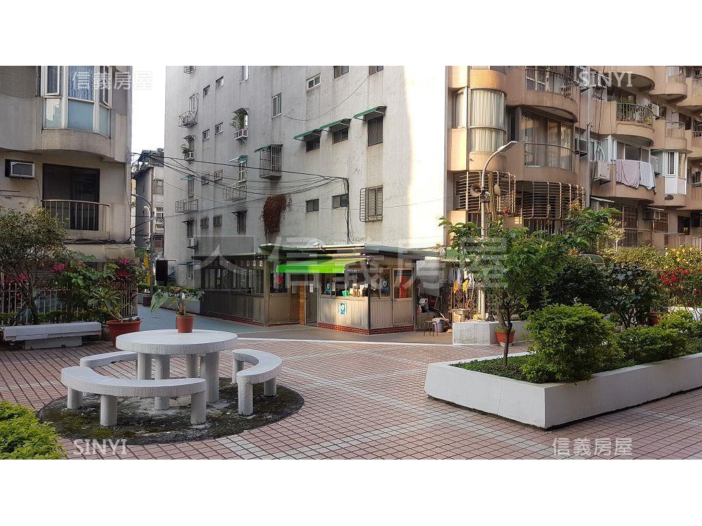 華南花園別墅社區外觀及周邊環境