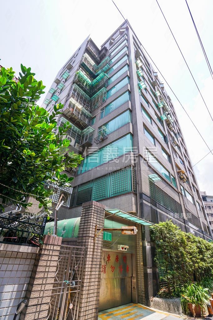 信園大樓社區外觀及周邊環境