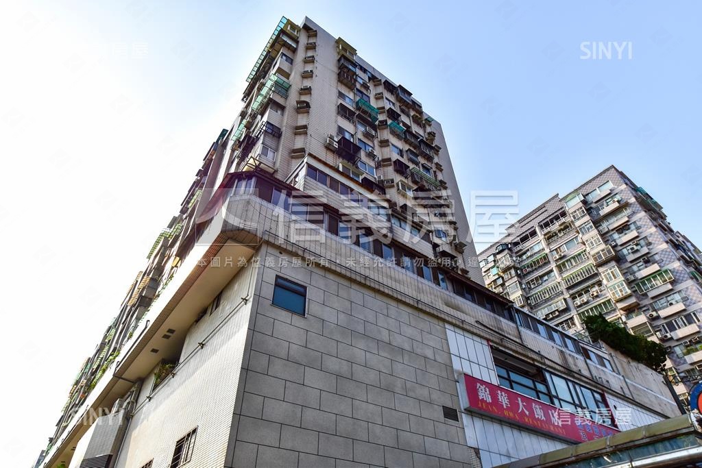 四季芳庭社區外觀及周邊環境