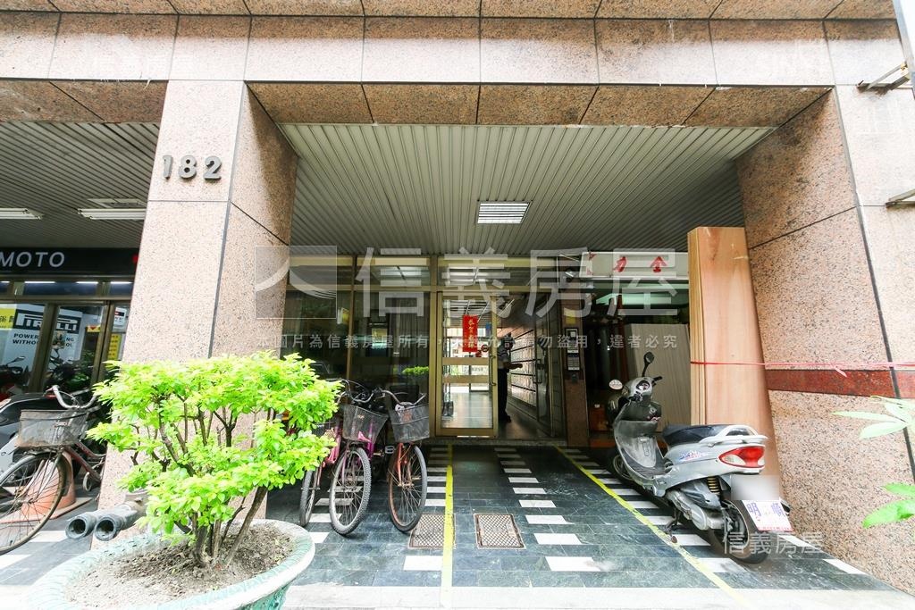 復興中庭華廈社區外觀及周邊環境