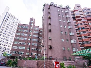 信榮家福