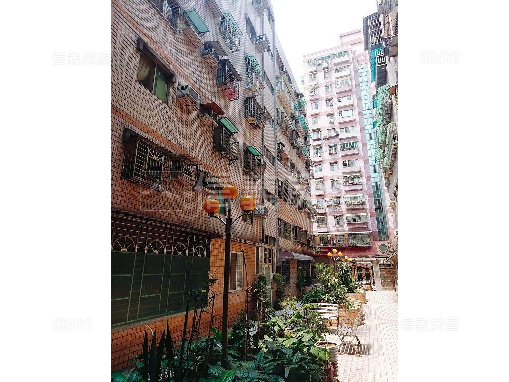 台北新生活社區外觀及周邊環境