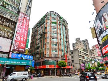 中正金典