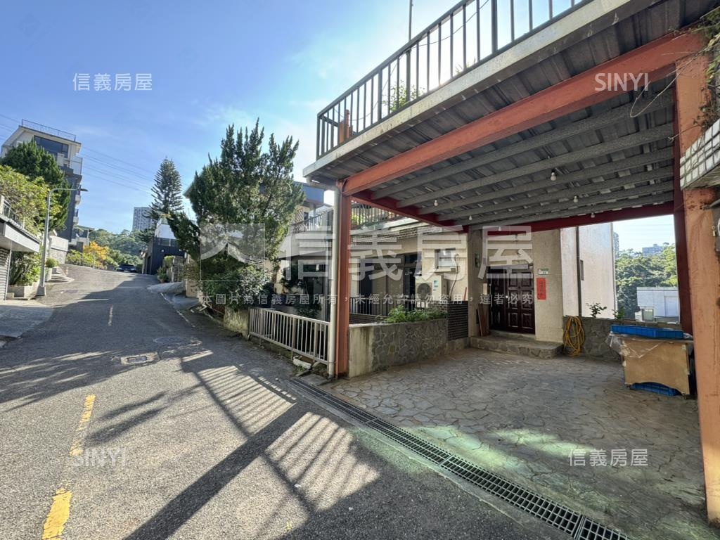 國花山莊社區外觀及周邊環境