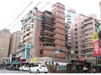 金塔華廈