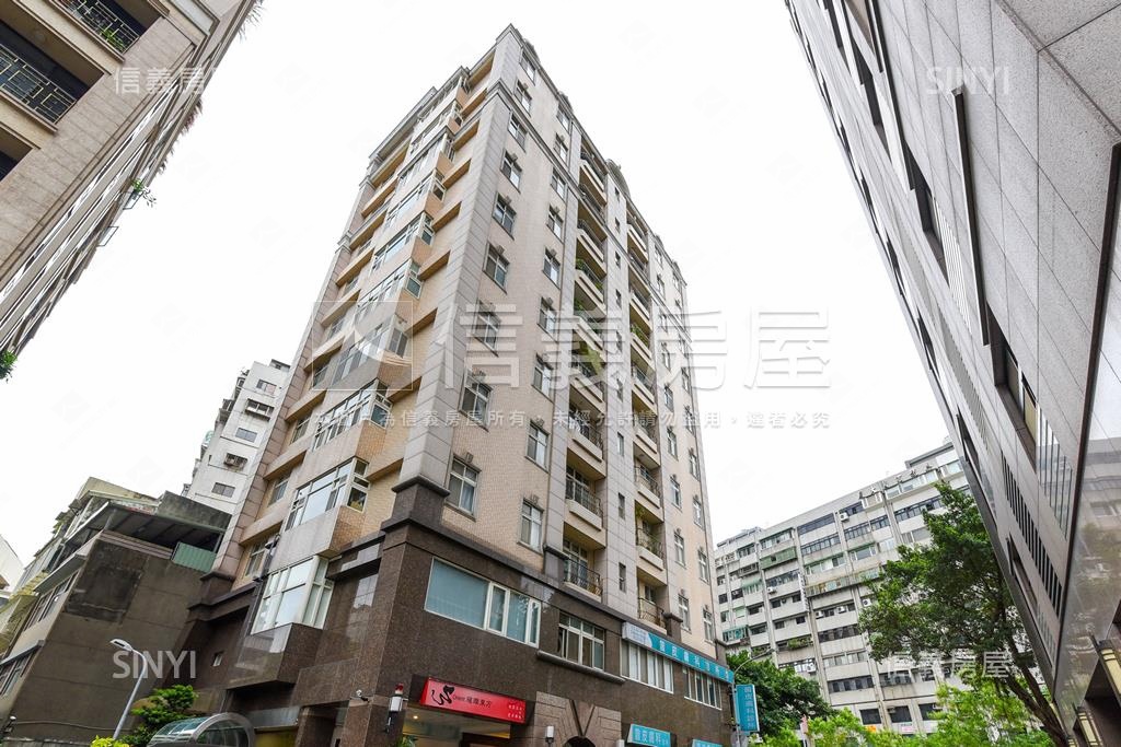 中正信邑社區外觀及周邊環境