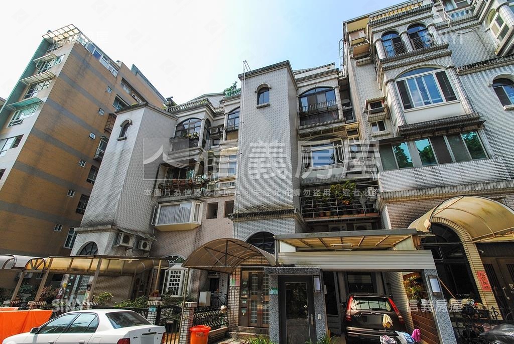 御湖園社區外觀及周邊環境