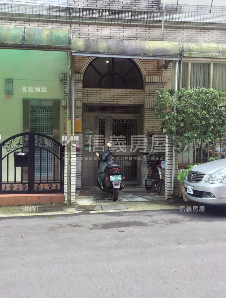 御湖園社區外觀及周邊環境