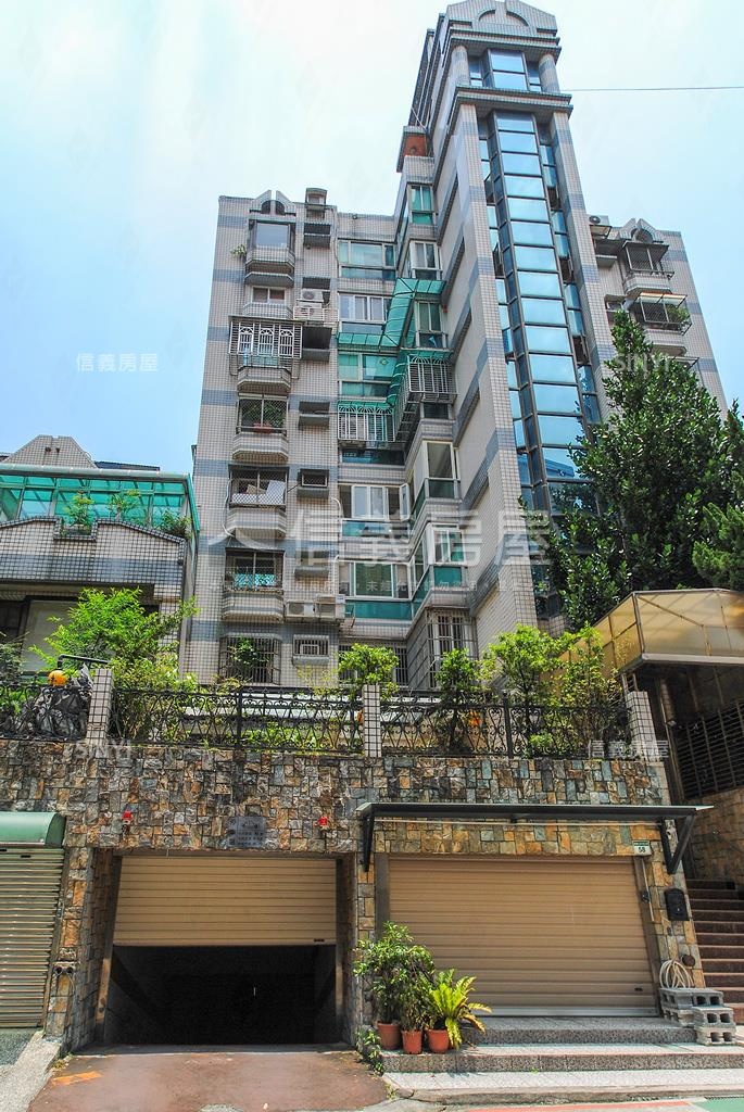 康寧路三段99巷39弄華廈社區外觀及周邊環境
