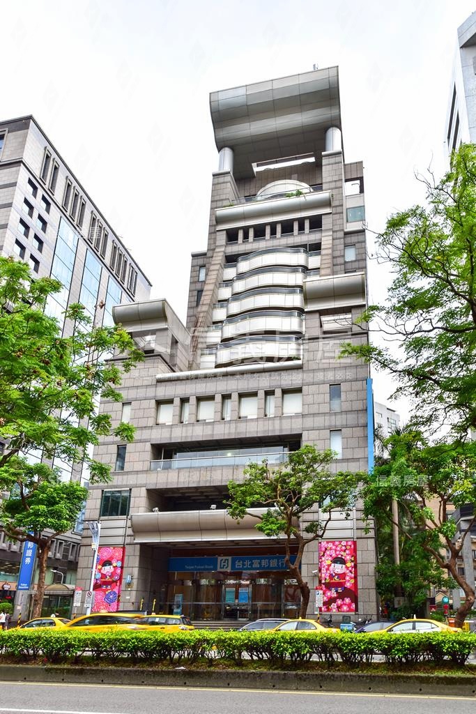 富邦民生大樓社區外觀及周邊環境