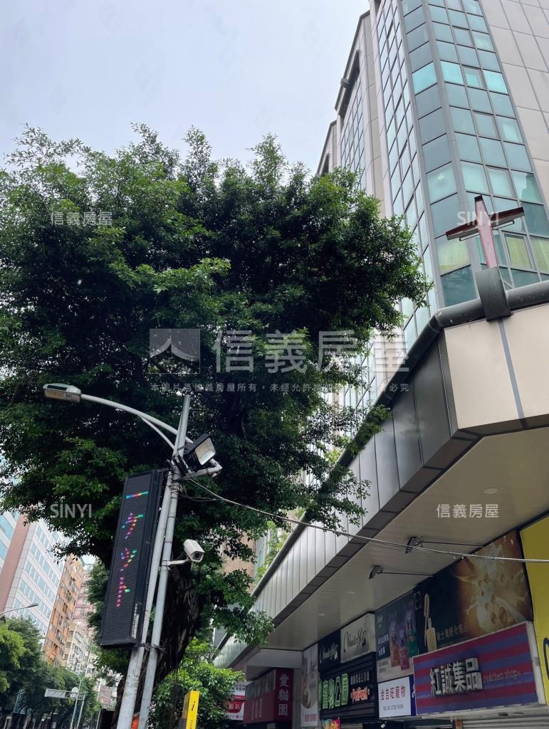 世貿財訊大樓社區外觀及周邊環境