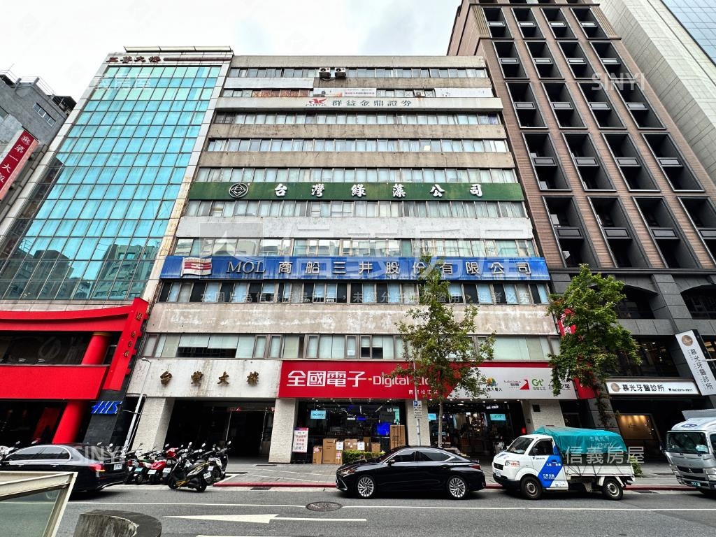 世詮大樓社區外觀及周邊環境