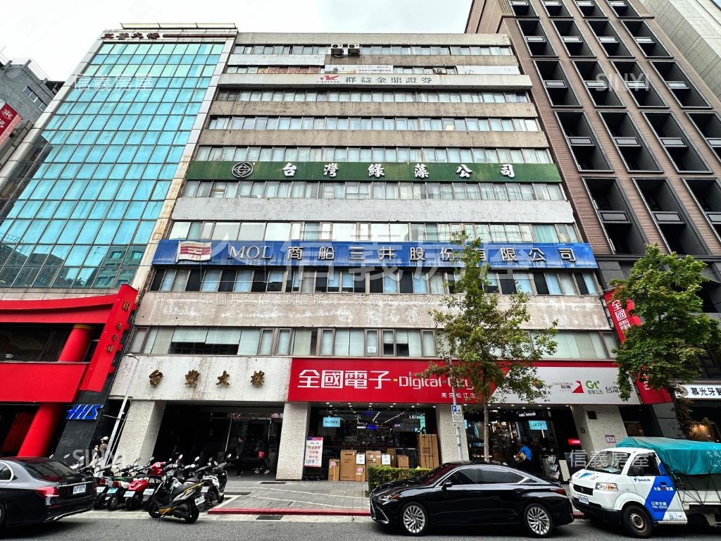 世詮大樓社區外觀及周邊環境