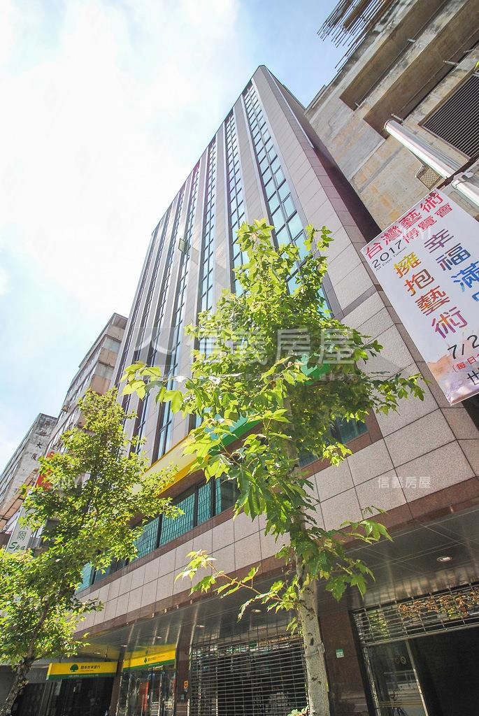 僑安通商大樓社區外觀及周邊環境