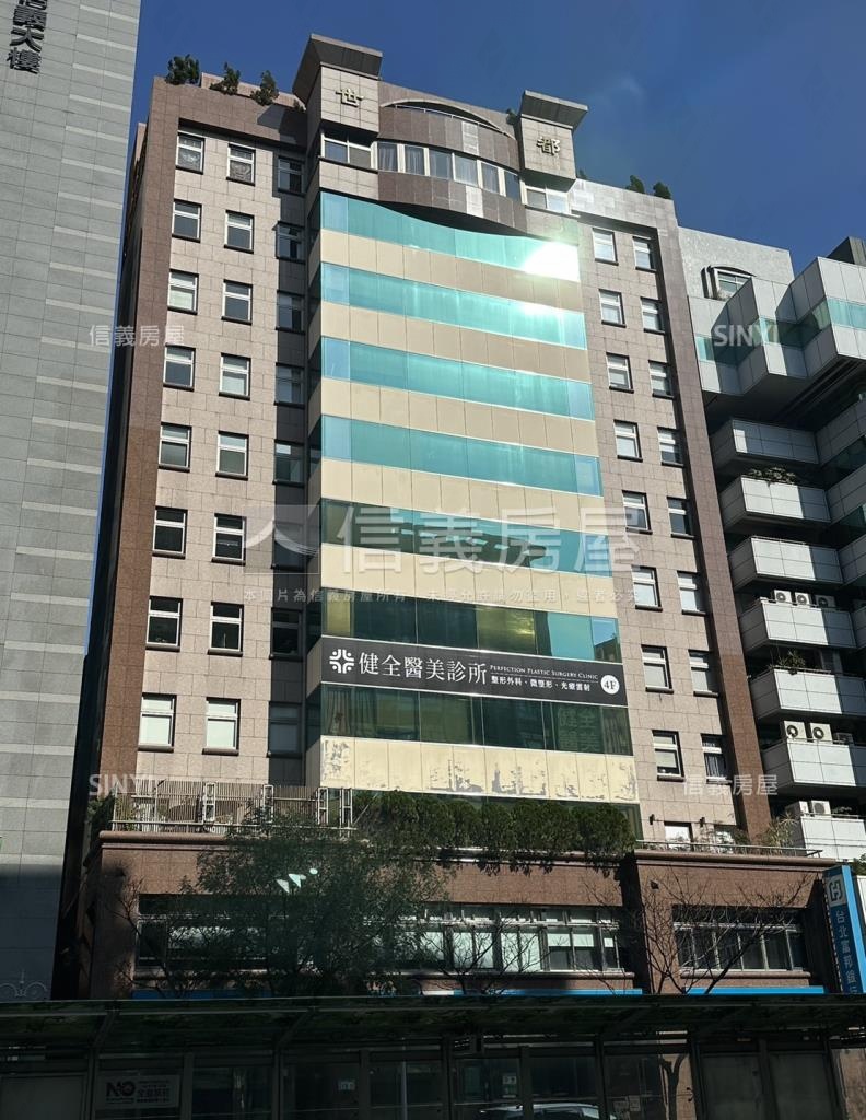世都大樓社區外觀及周邊環境